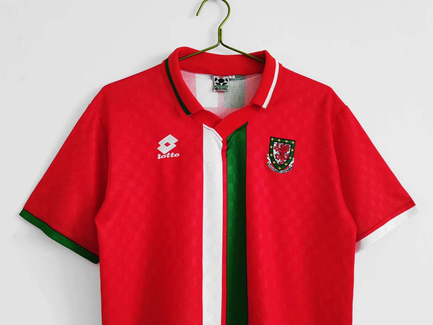 1996/98 Wales Home Retro Kit