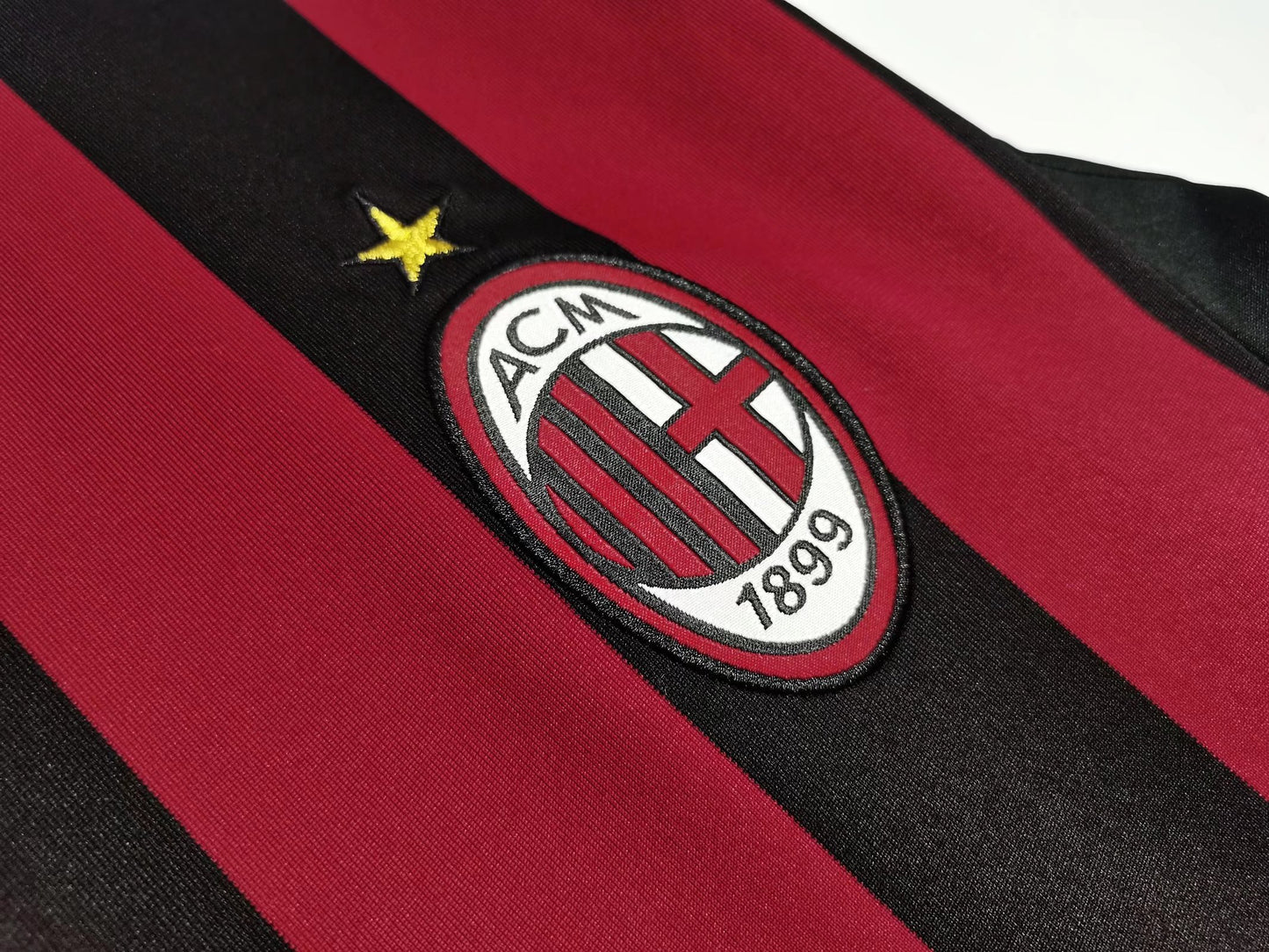 2009/10 AC Milan Home Long Sleeve Retro Kit