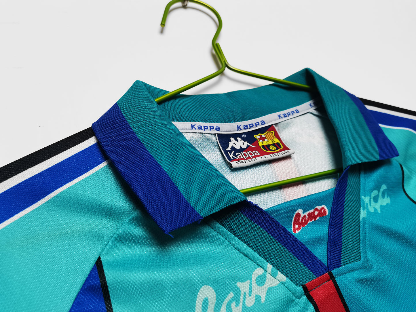 1995/97 Barcelona Away Retro Kit