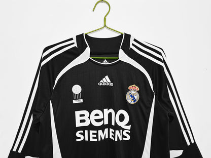 2006/07 Real Madrid Away Long Sleeve Retro Kit