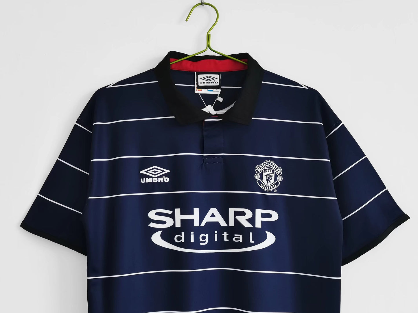 1999/00 Manchester United Away Retro Kit