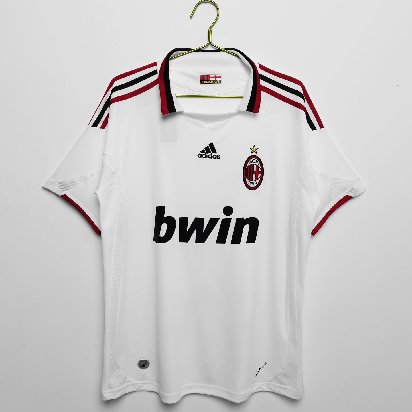 2009/10 AC Milan Away Retro Kit