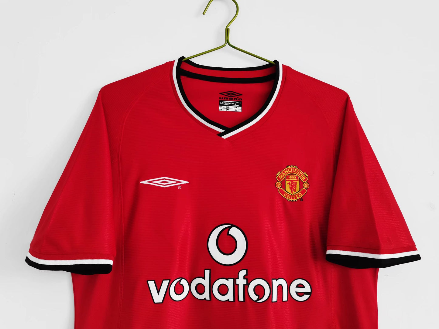 2000/02 Manchester United Home Retro Kit