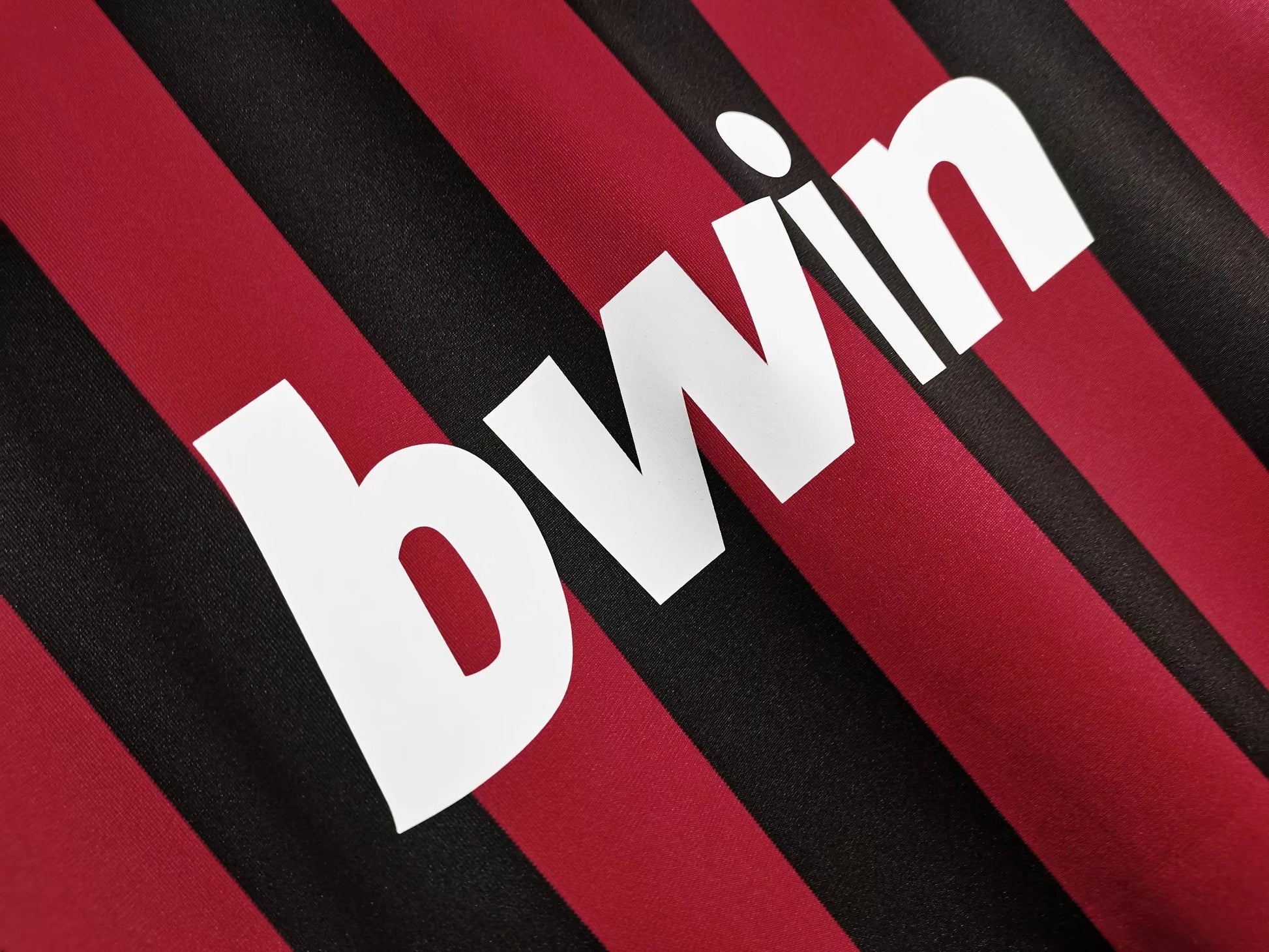 AC Milan 2009/10 Home Jersey – Retros League