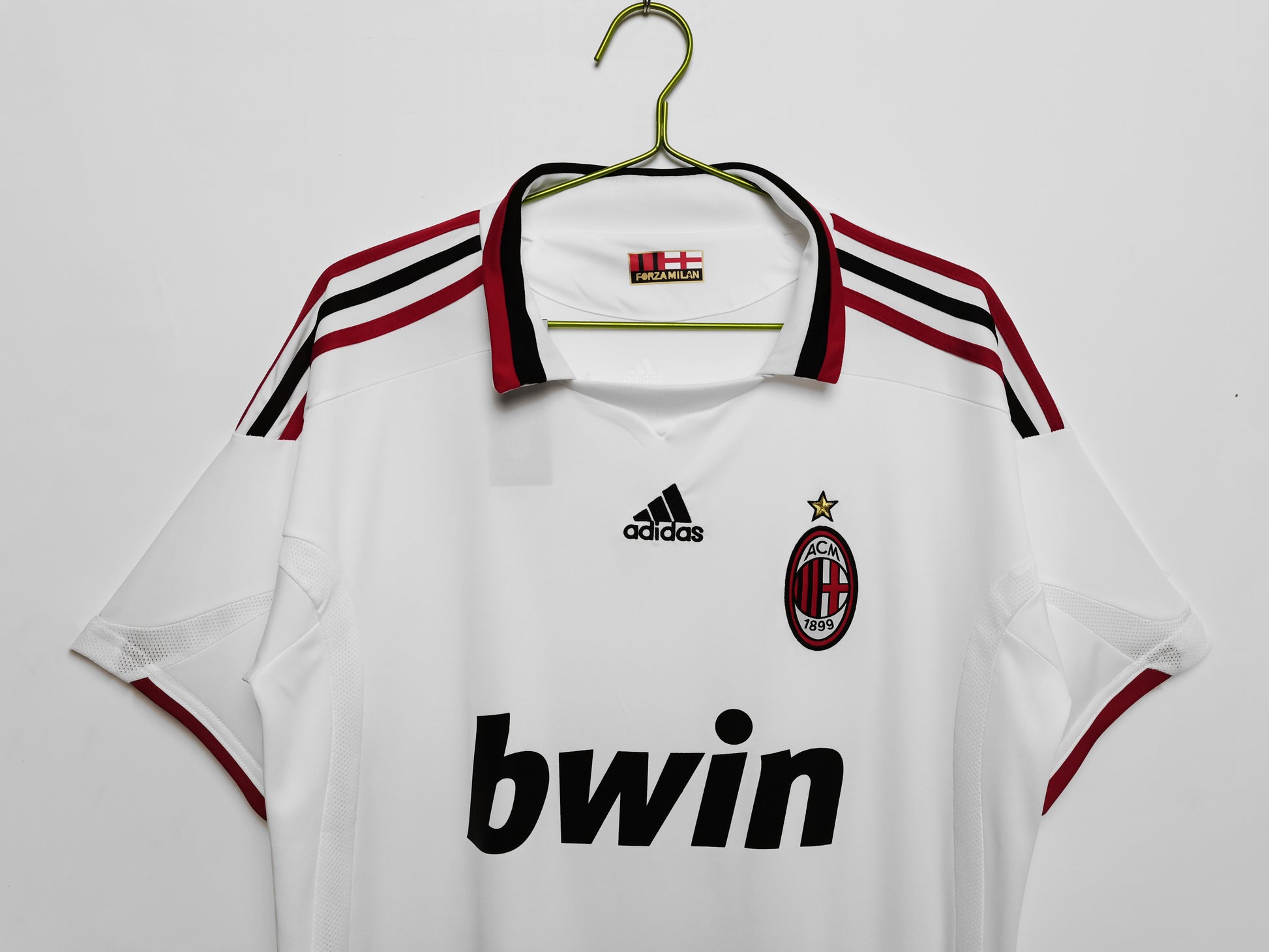 2009/10 AC Milan Away Retro Kit | Shop Now –