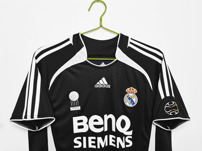 2006/07 Real Madrid Away Retro Kit