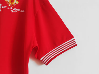 1977 Manchester United Home Retro Kit