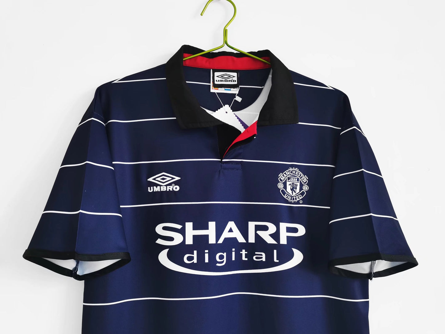 1999/00 Manchester United Away Retro Kit