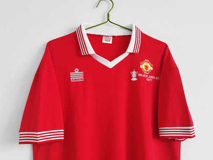 1977 Manchester United Home Retro Kit